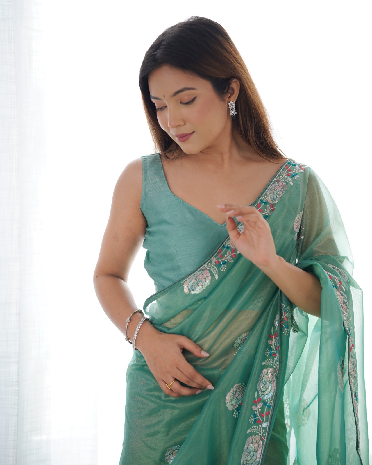 Matrut | Lush Cascade Sea Blue Saree