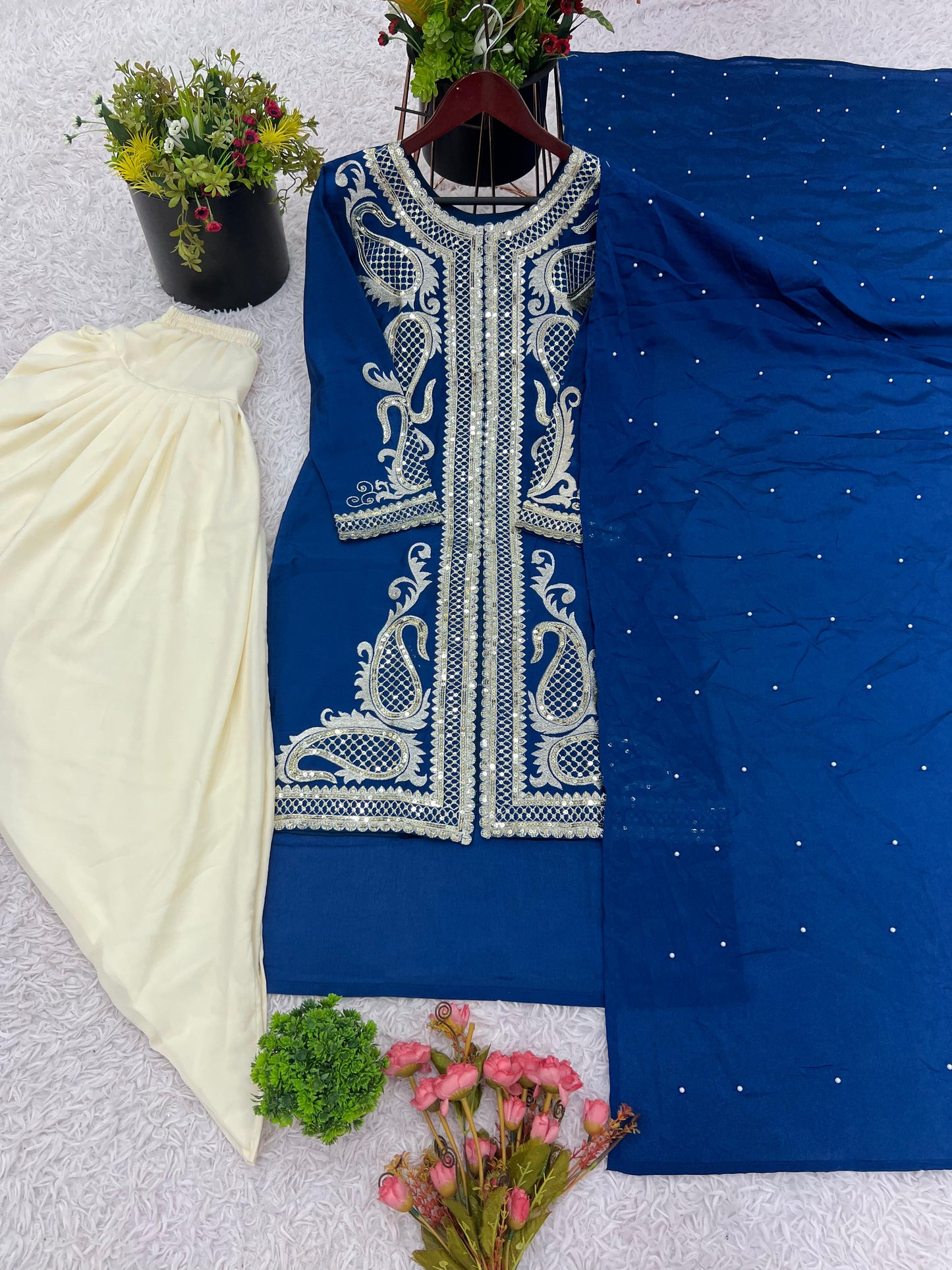 Matrut | Noorani Royal Blue Dhoti Suit