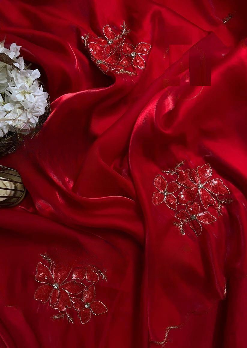 Matrut | Kia Red Sequin Saree