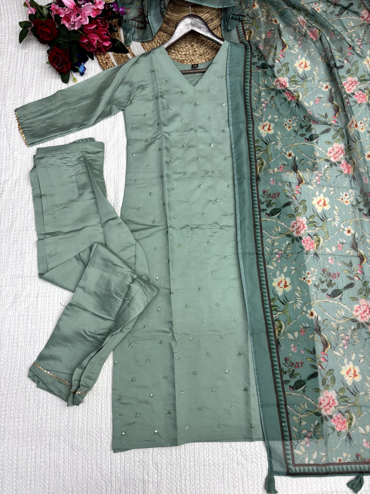Matrut | Sumukhi Sea Green Straight Suit