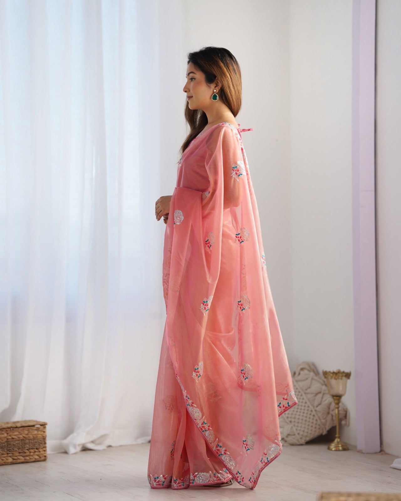 Matrut | Lush Cascade Light Pink Saree