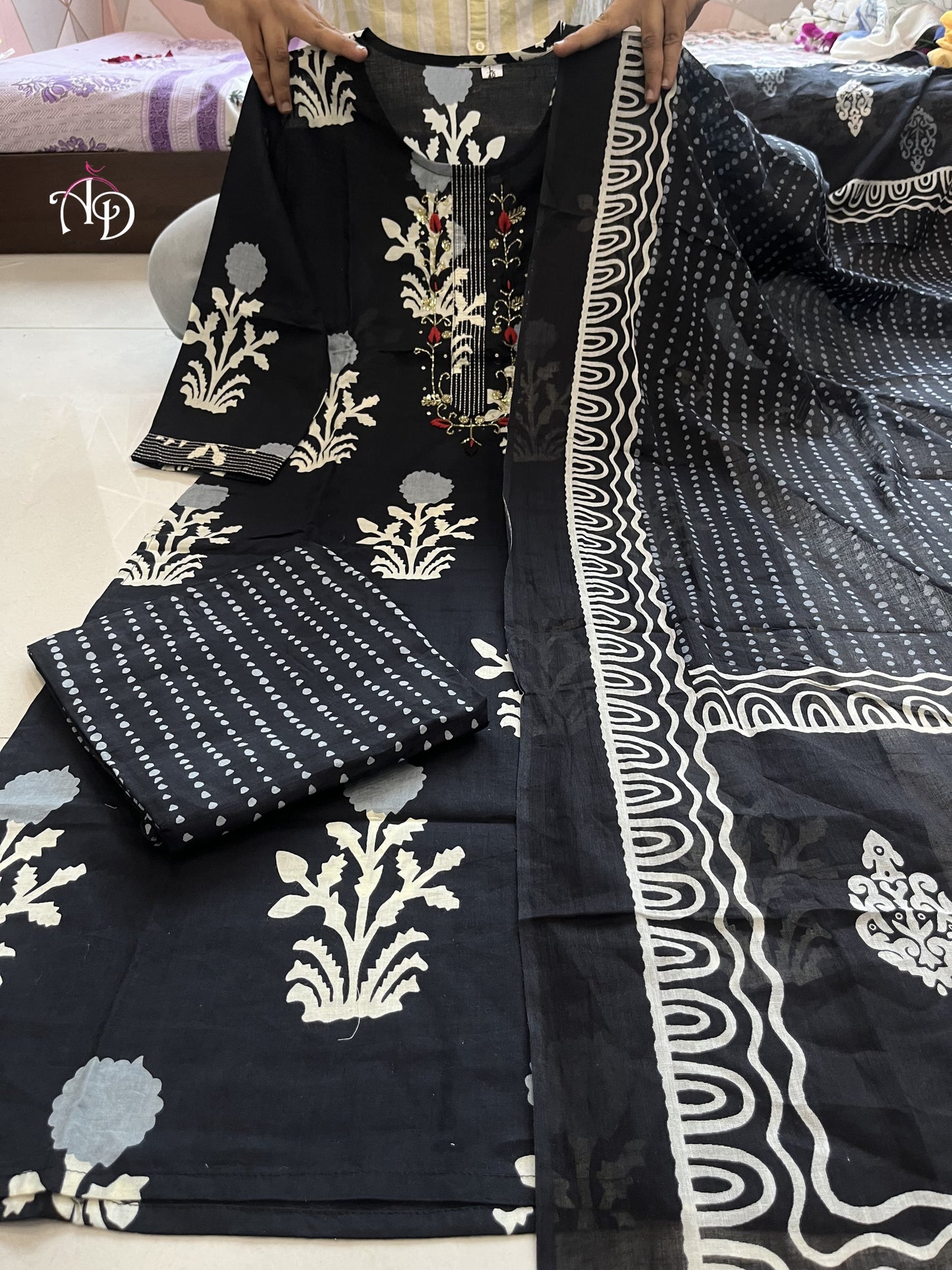 Matrut | Floral Joy Black Straight Suit