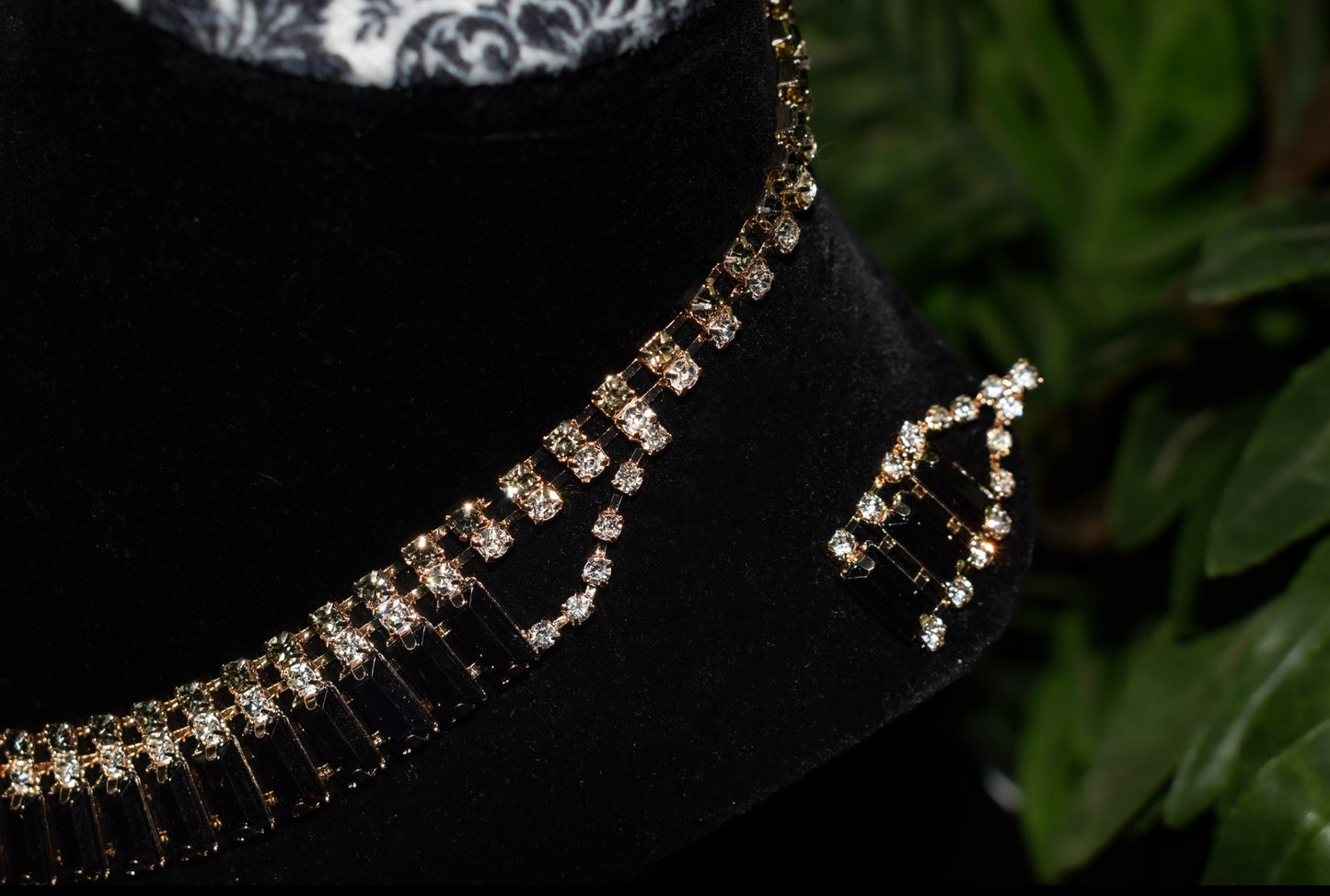 Matrut | Indo-western Necklace Set - IN320