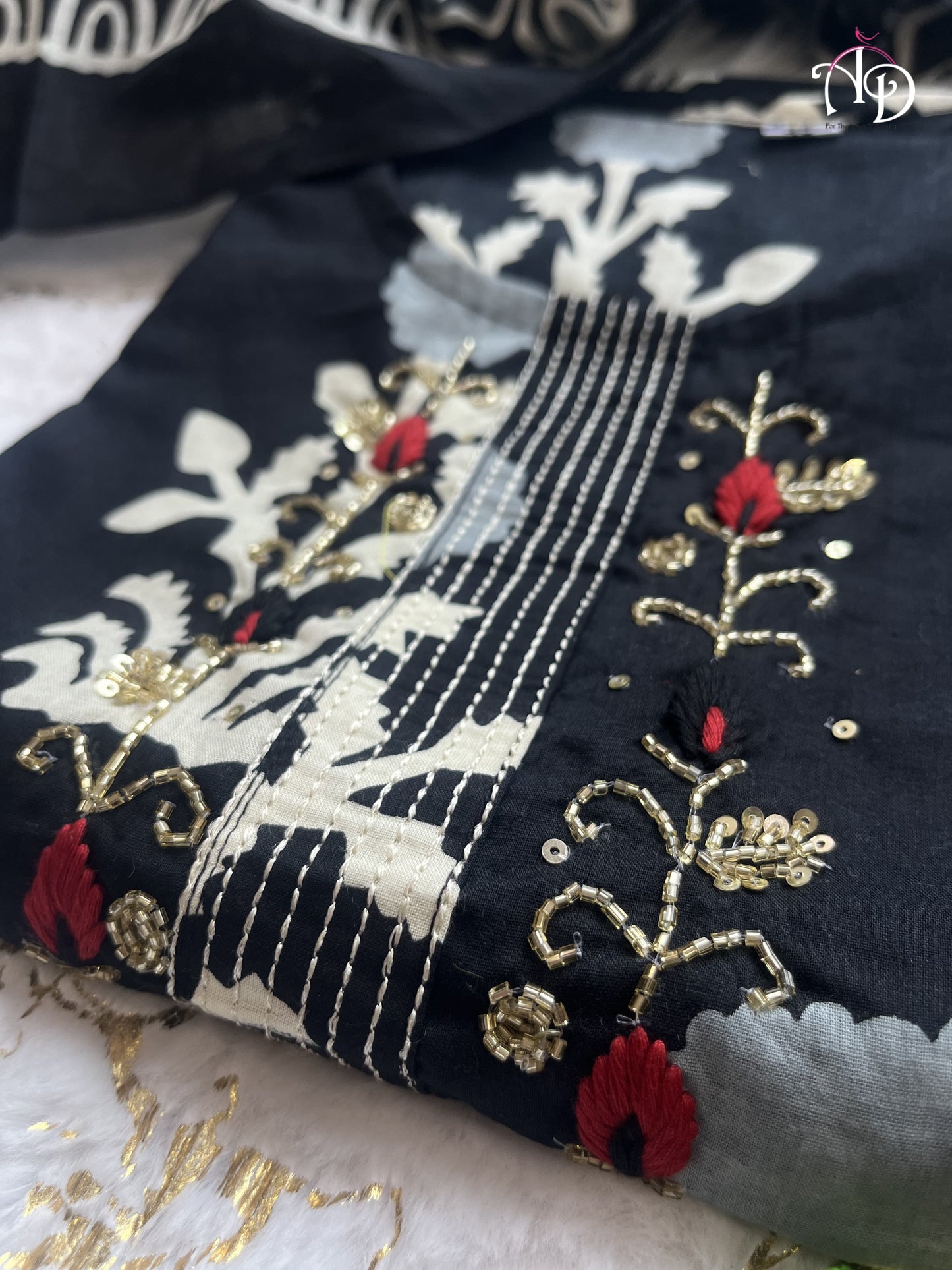 Matrut | Floral Joy Black Straight Suit
