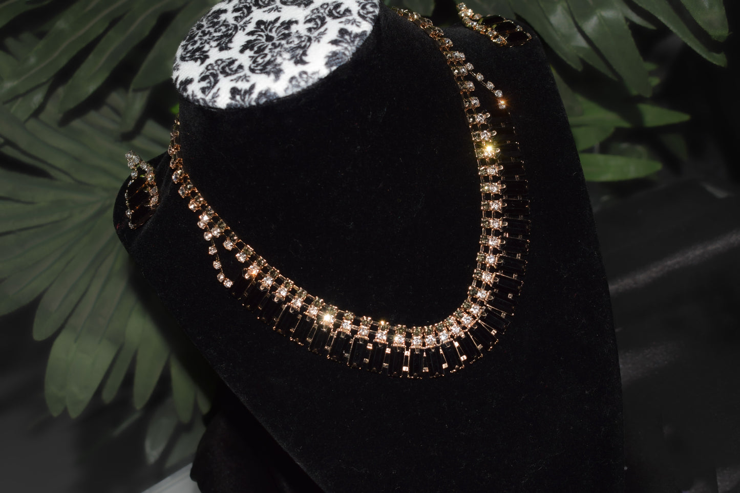 Matrut | Indo-western Necklace Set - IN320