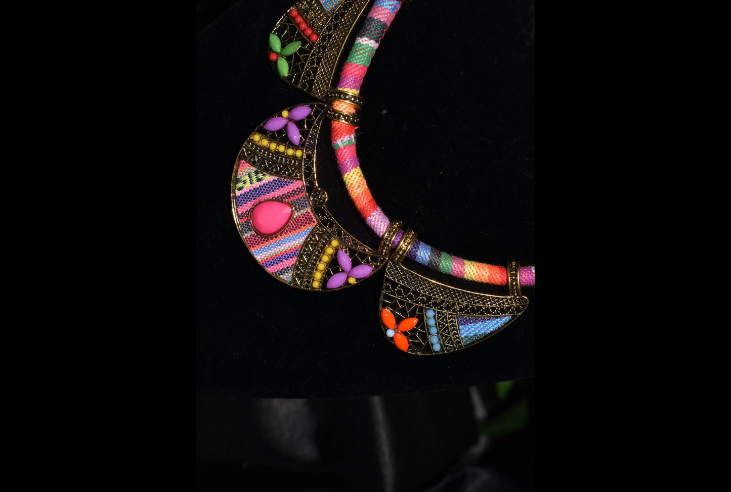Fluorescent Boho Necklace set