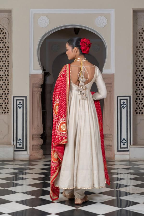 Matrut | Kashish Beige Gown