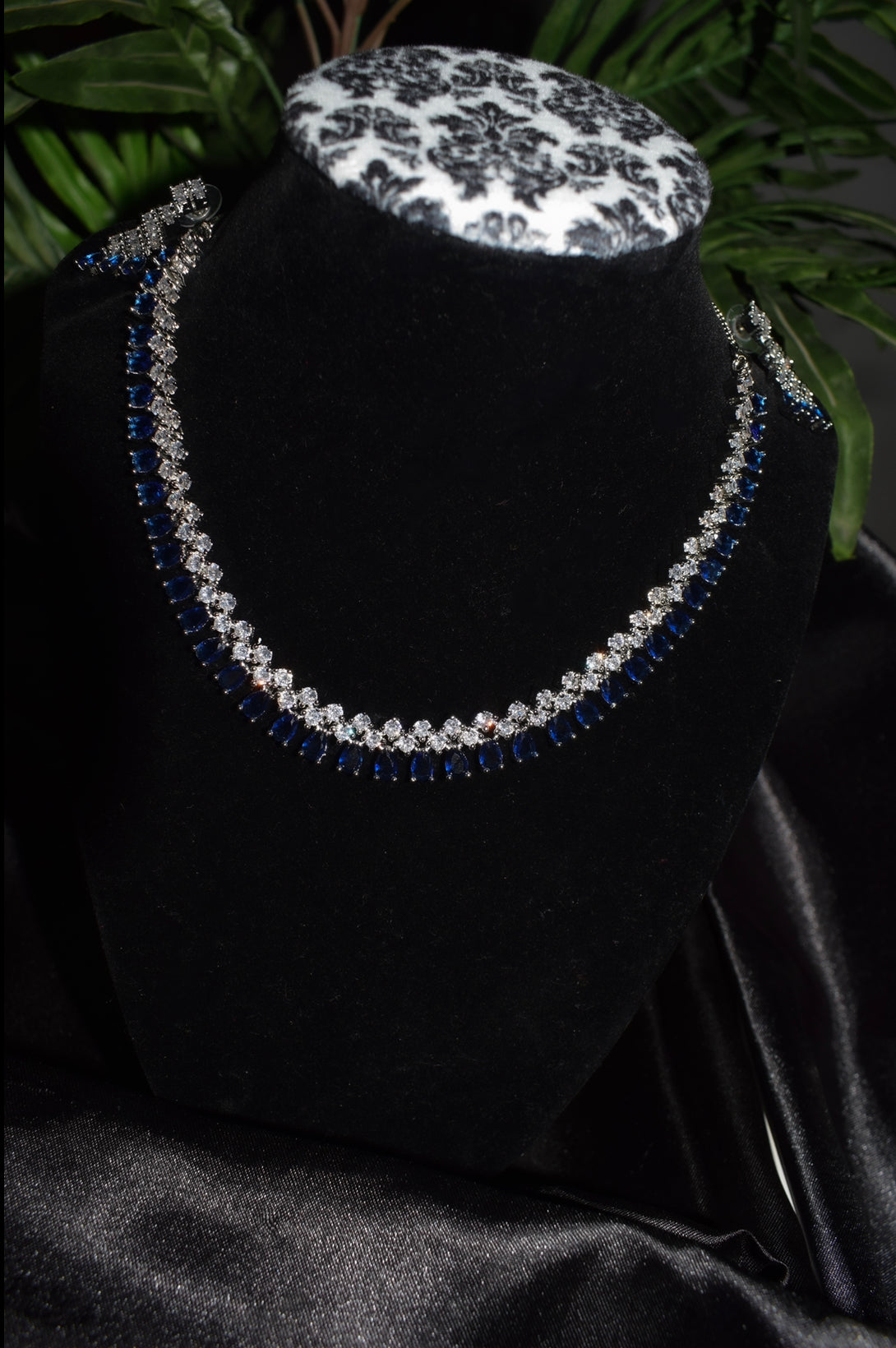 Matrut | Indo-western Necklace Set - IN300