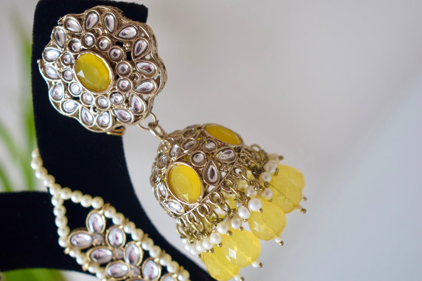 Matrut | Ethnic Earrings Maang Tikka Set - EM300
