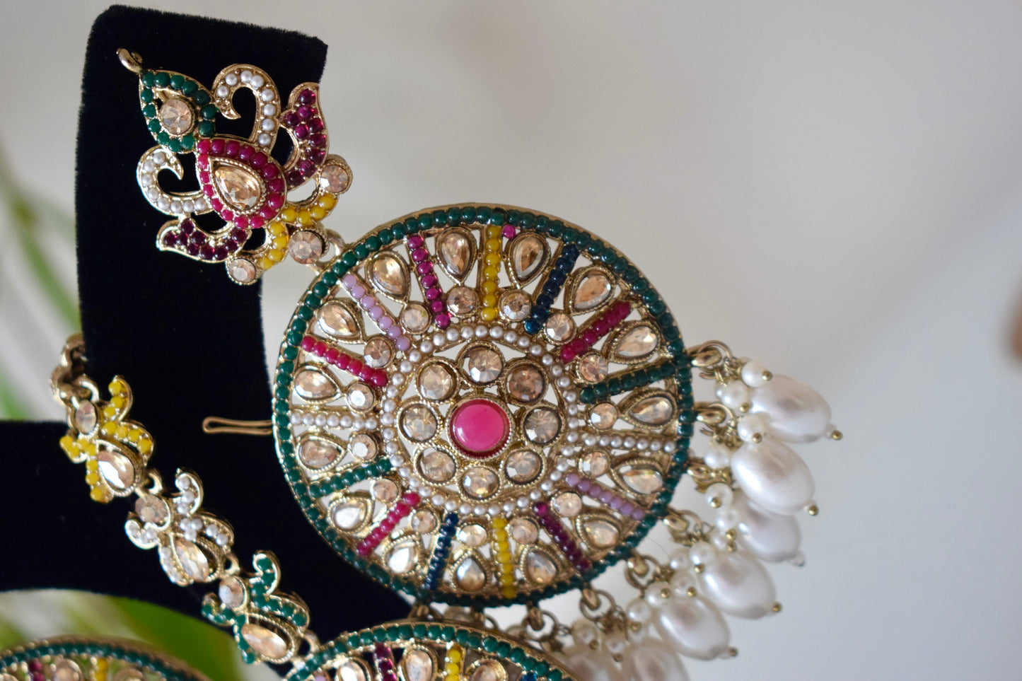 Matrut | Ethnic Earrings Maang Tikka Set - EM301