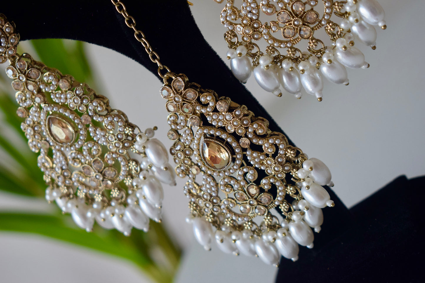 Matrut | Ethnic Earrings Maang Tikka Set - EM302