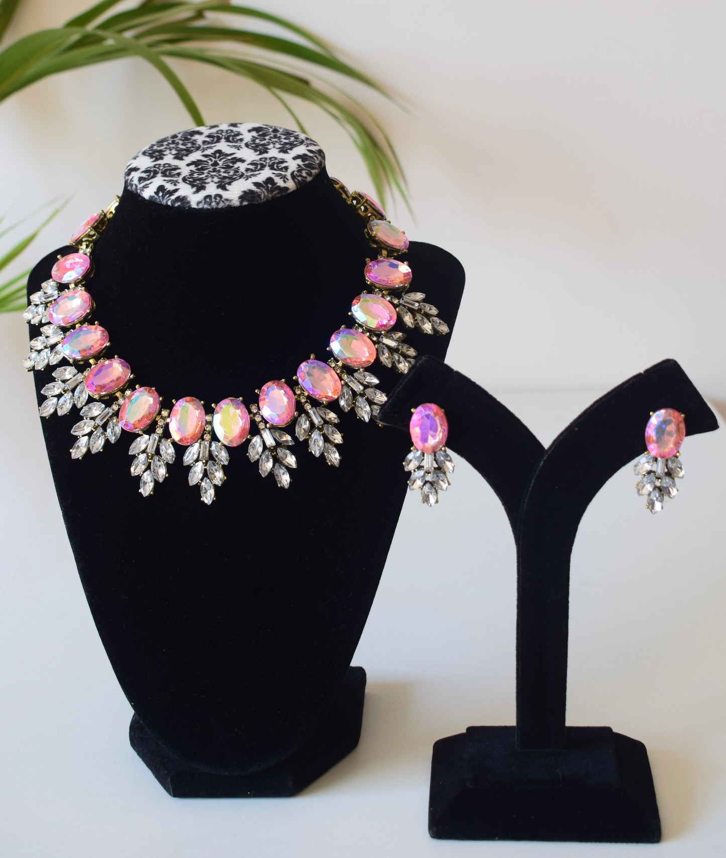 Matrut | Indo-western Necklace Set - IN310