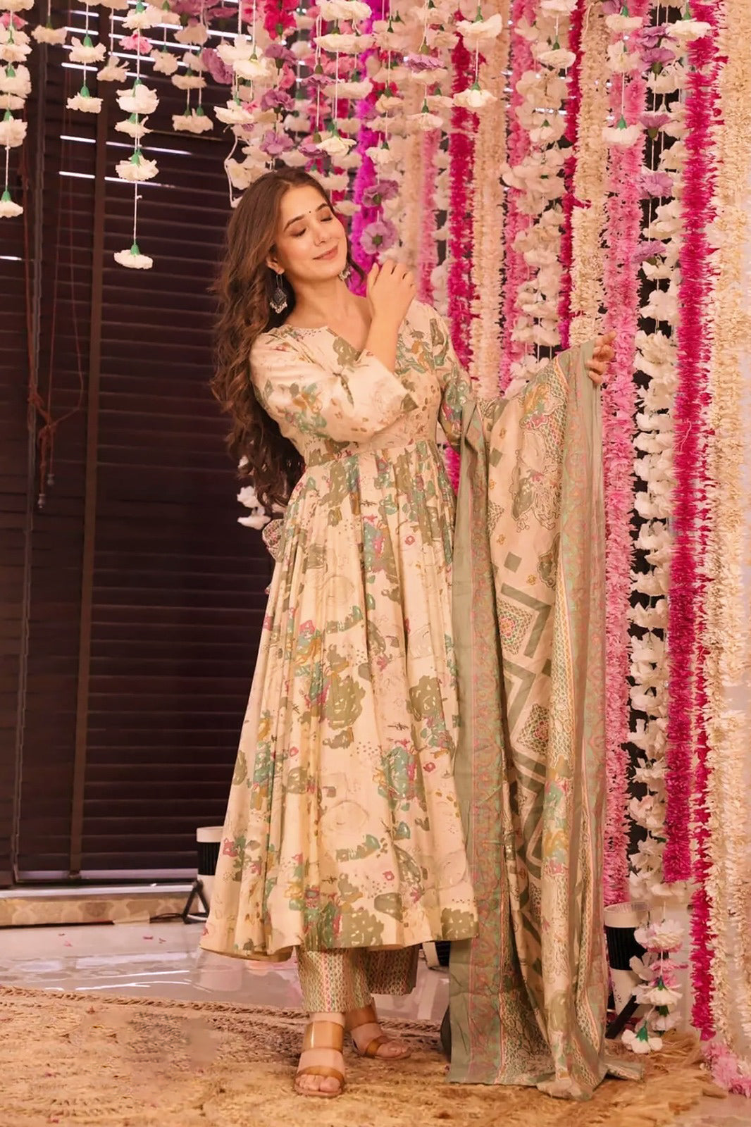 Matrut | Sthir Cream Anarkali Suit