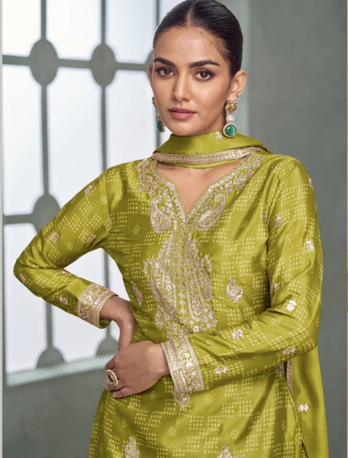 Matrut | Mahira Lime Green Palazzo Suit