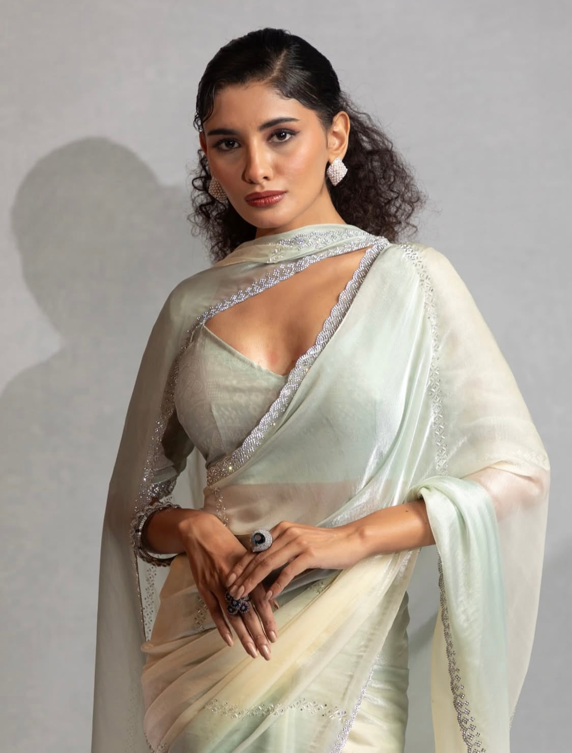 Matrut | Feathera Mint Green Saree
