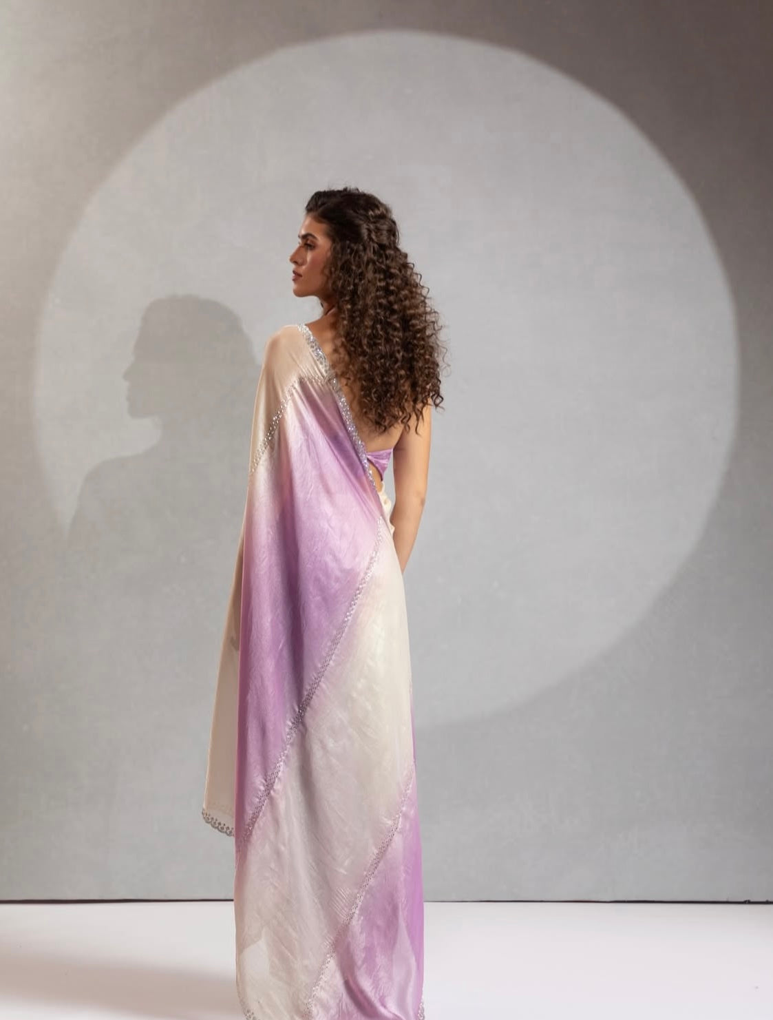 Matrut | Feathera Purple Saree