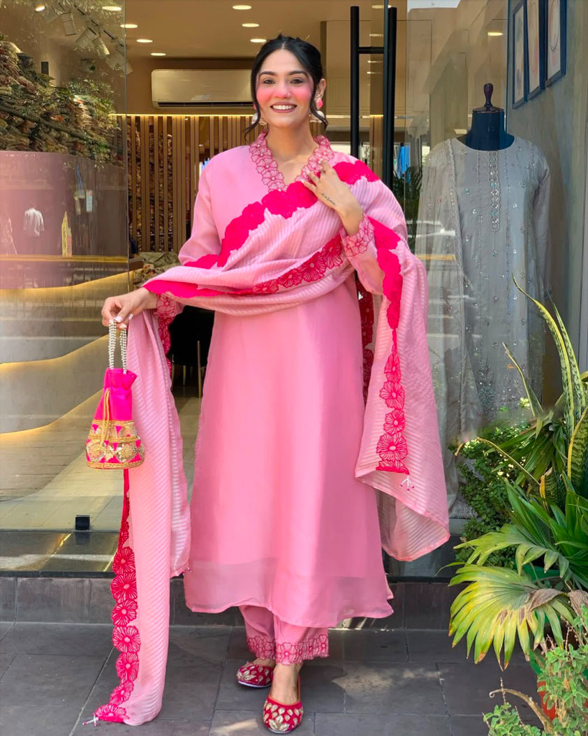 Matrut | Strawberry Pink Straight Suit