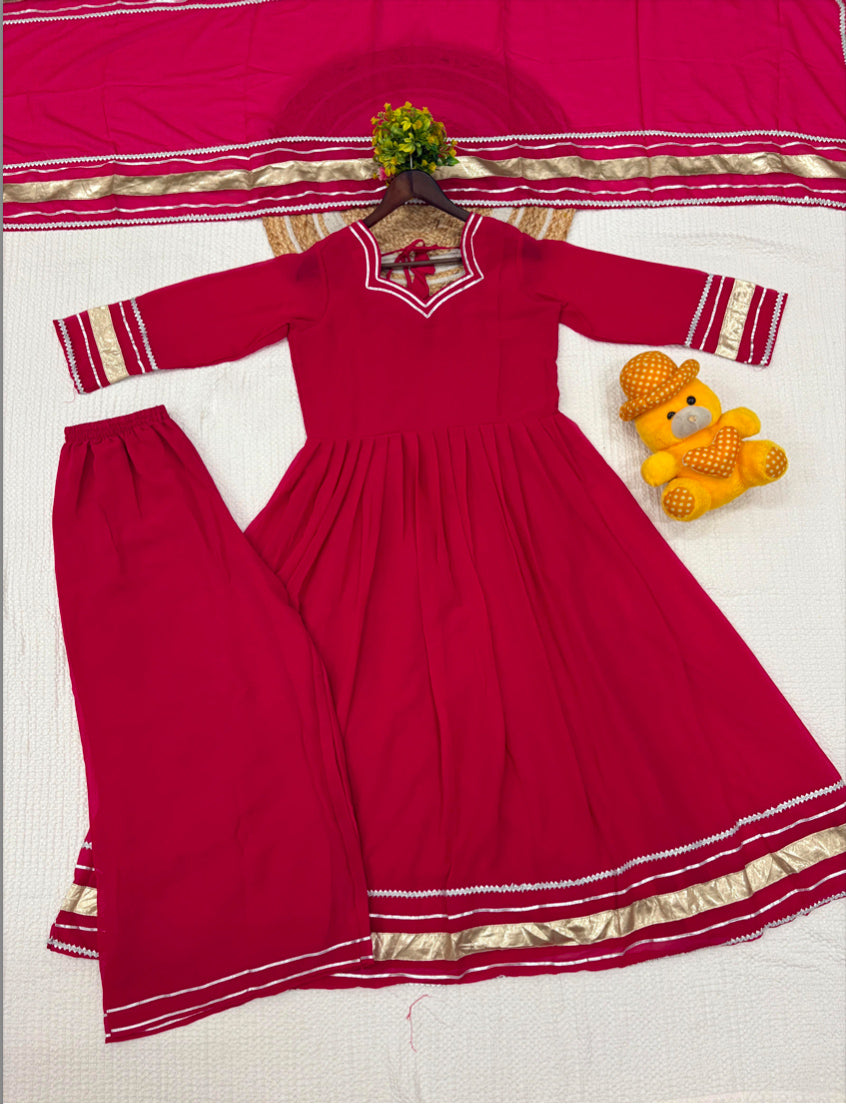 Matrut | Madhuri Rani Pink Anarkali Suit