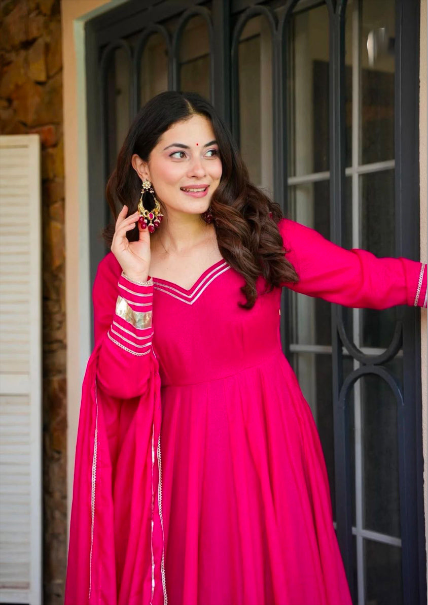 Matrut | Madhuri Rani Pink Anarkali Suit
