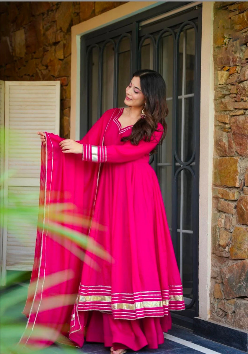 Matrut | Madhuri Rani Pink Anarkali Suit