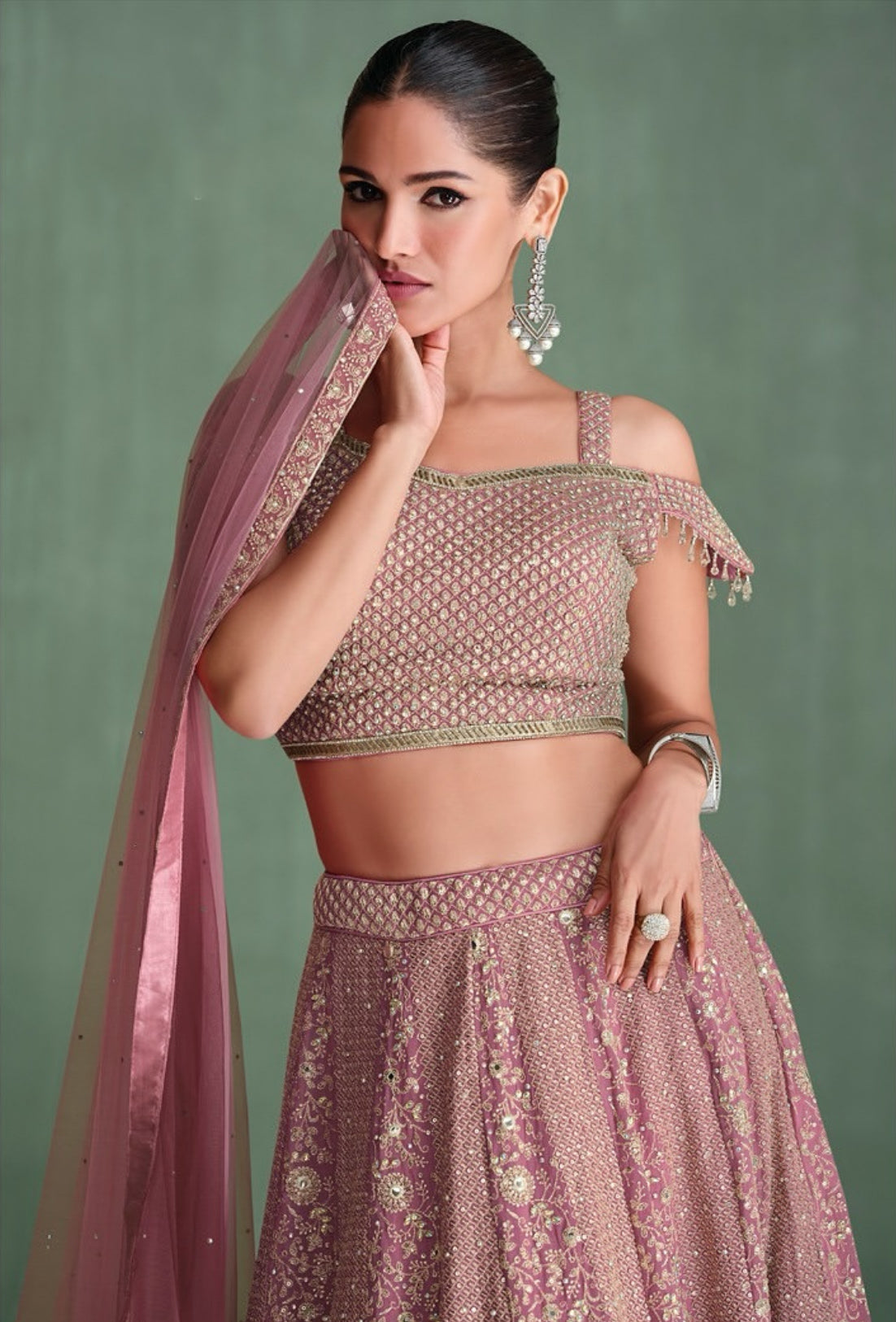 Matrut | Amarpali Pink Lehenga Set