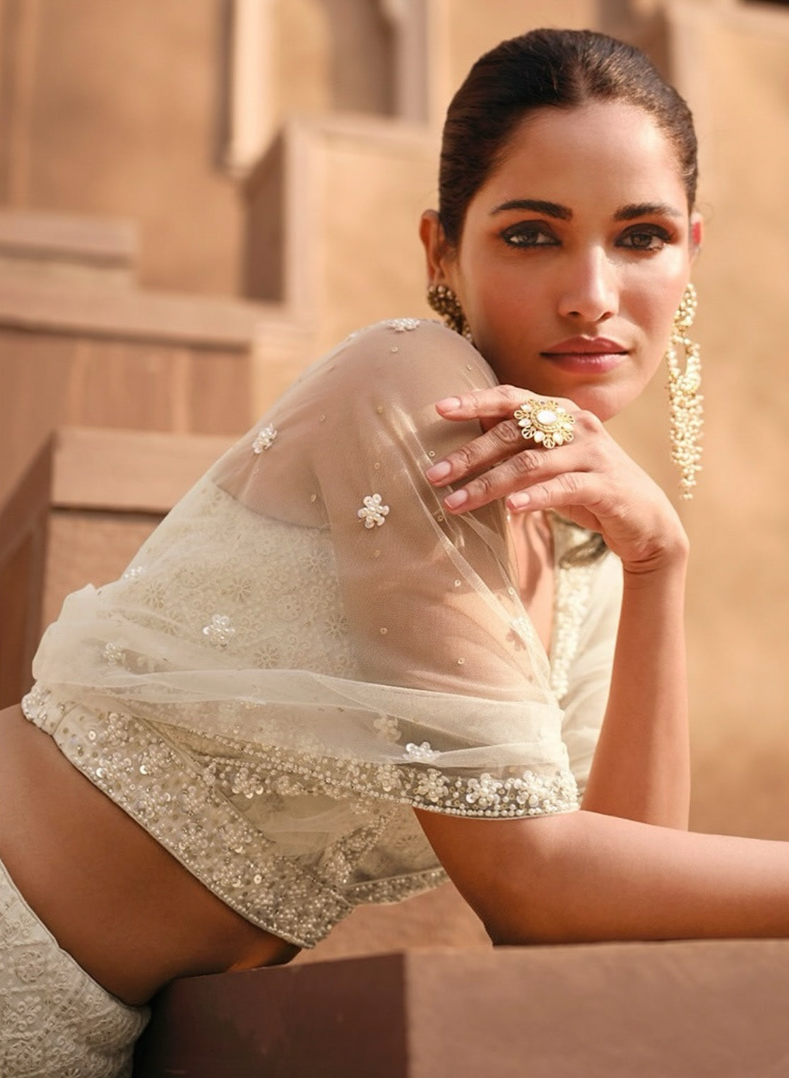 Matrut | Saniya White Lehenga Set