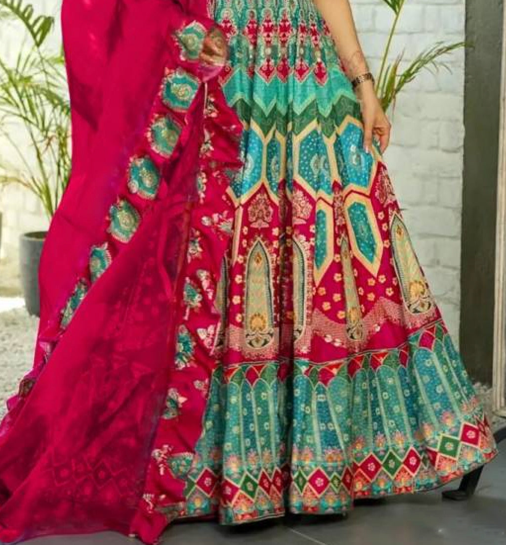 Matrut | Blush & Bold Red Multicolor Gown