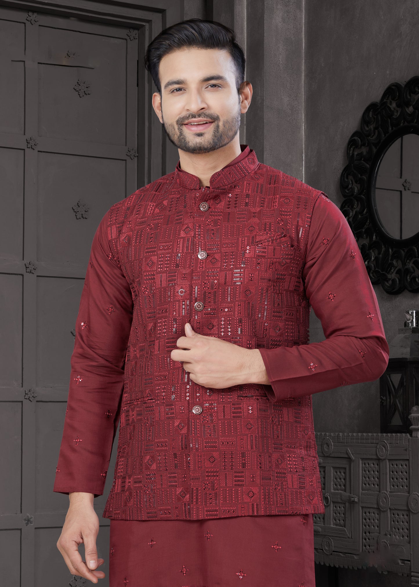 Matrut | Pehraav Red Kurta Set