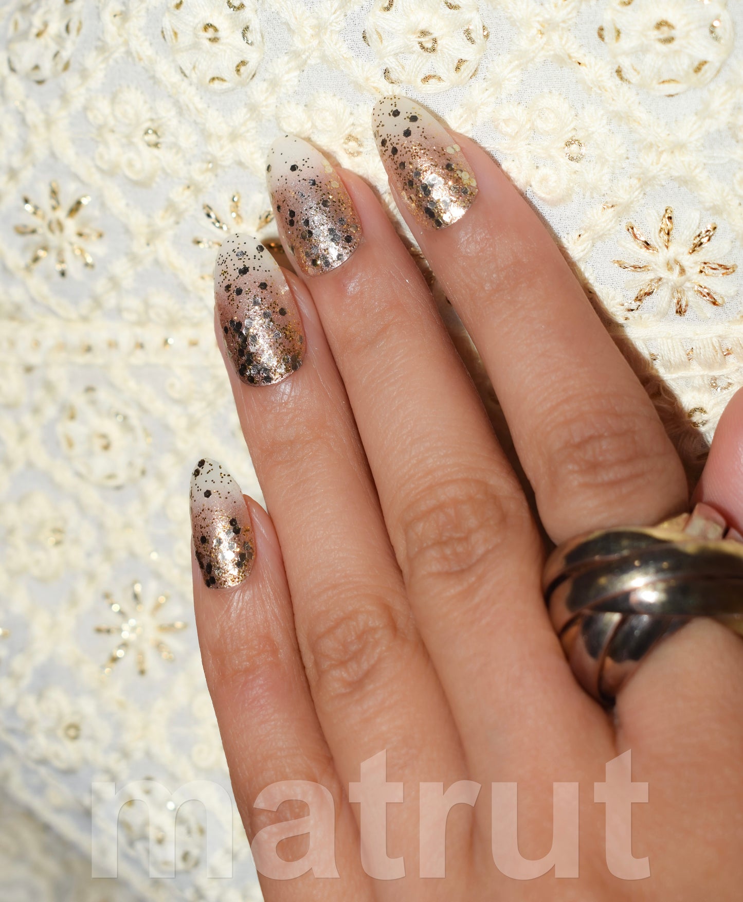 Matrut | Ready-to-wear Nails - Soulmate (Golden)