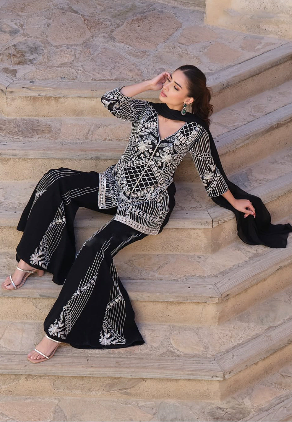 Matrut | Mizaaz Black Palazzo Suit