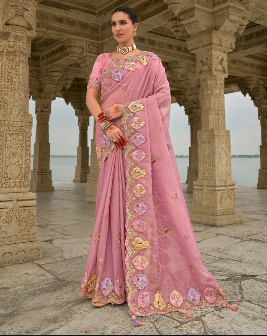 Matrut | Crown Weaves Pink Saree
