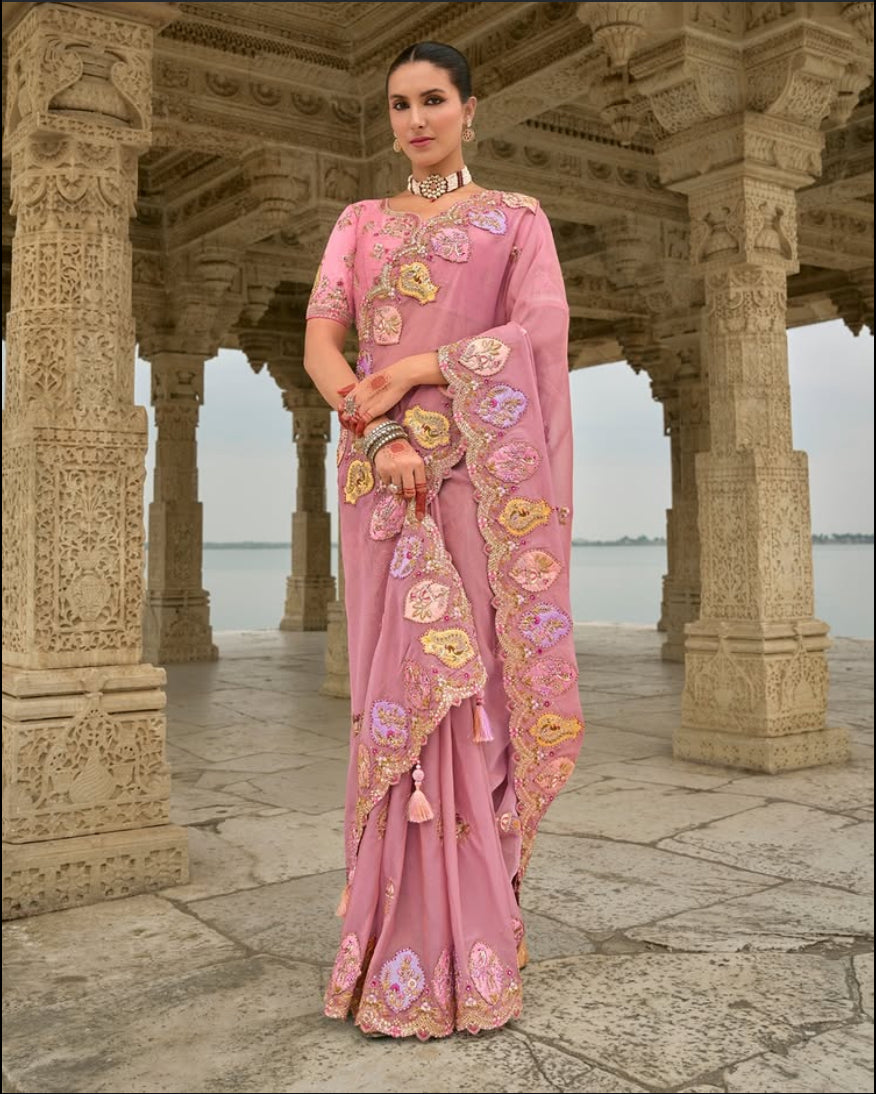 Matrut | Crown Weaves Pink Saree