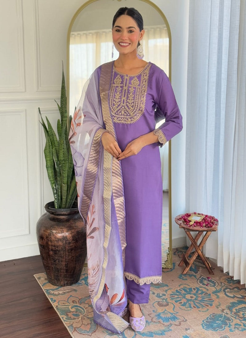 Matrut | Sugandh Light Purple Straight Suit