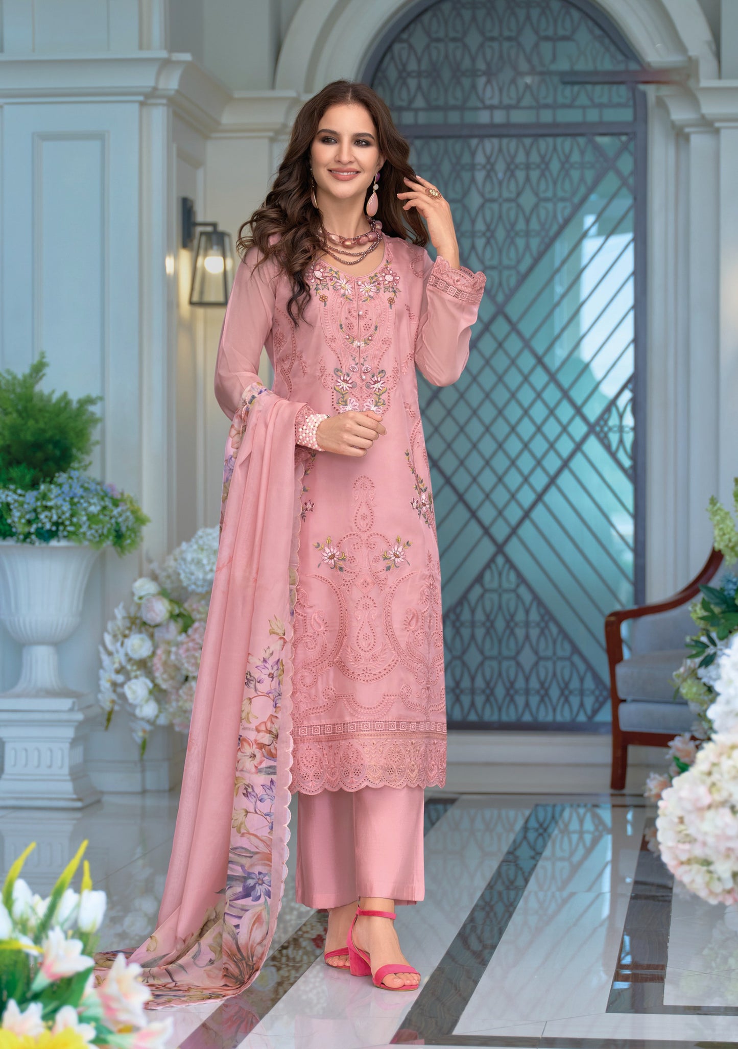 Matrut | Erina Pink Straight Suit