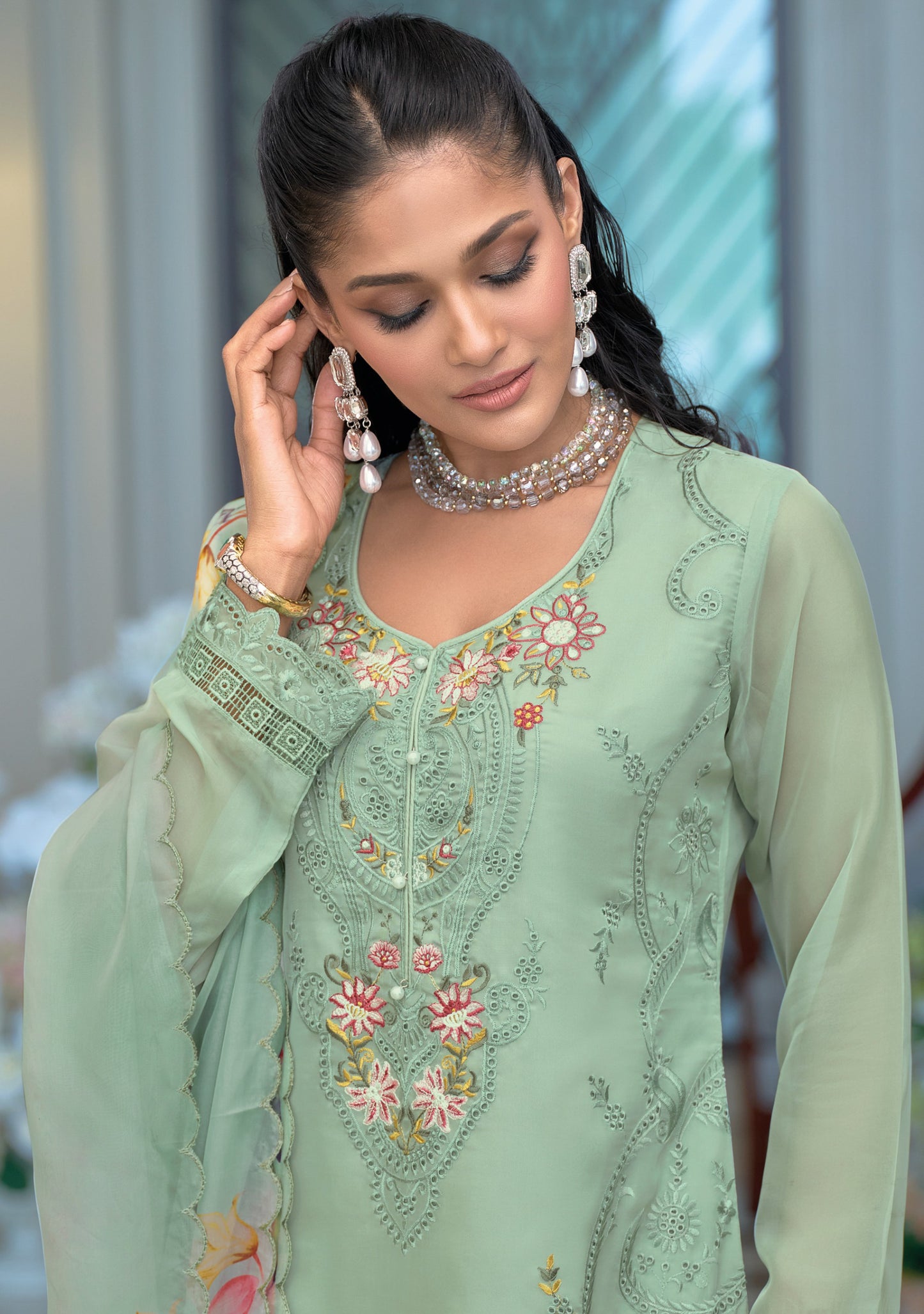 Matrut | Erina Green Straight Suit