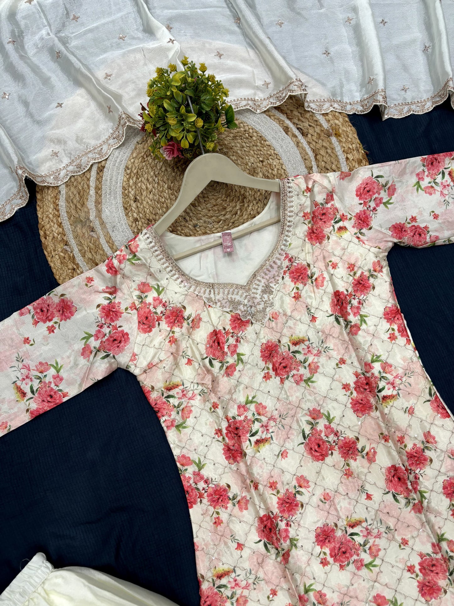 Matrut | Gulrang White Sharara Suit