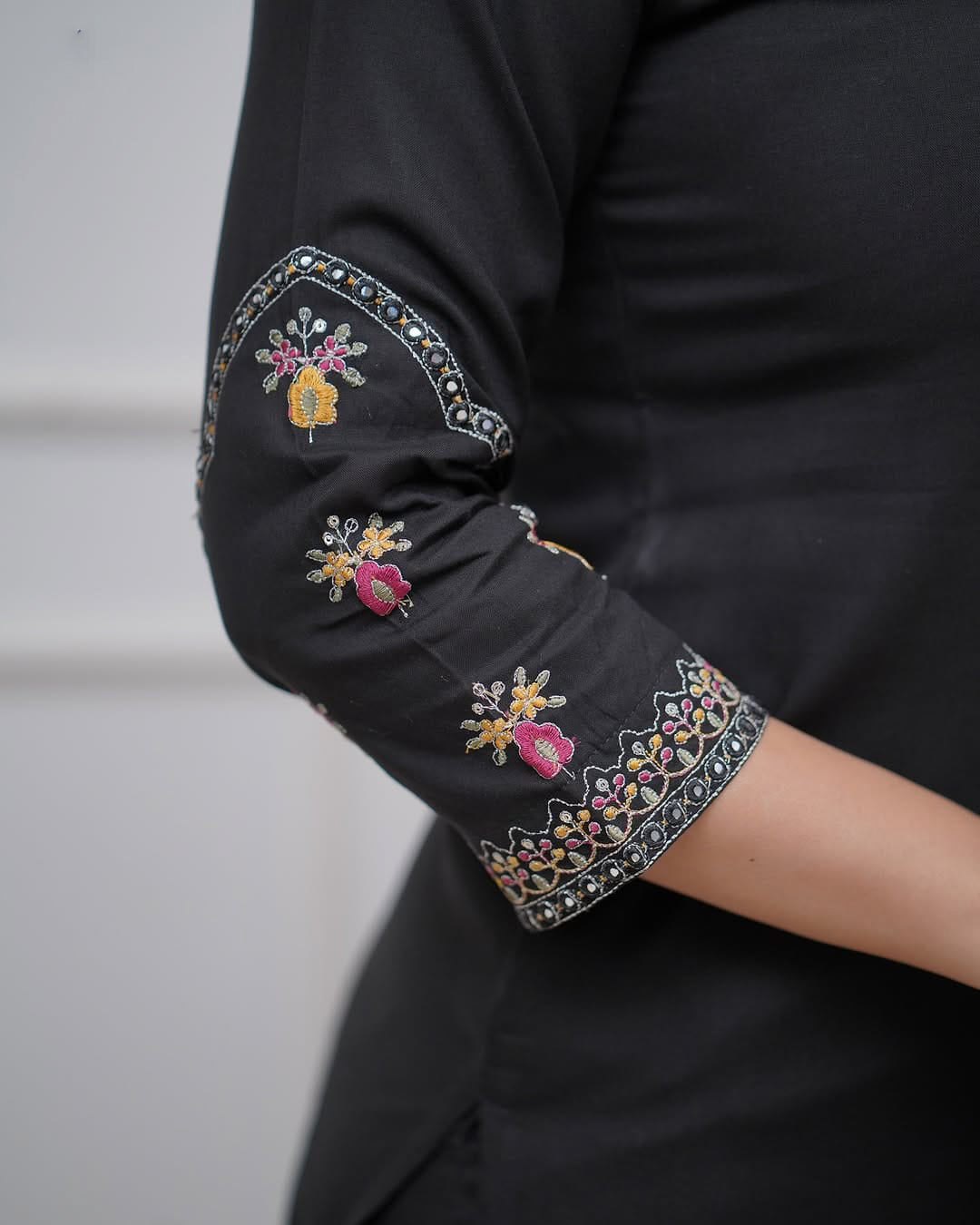 Matrut | Charoo Black Suit