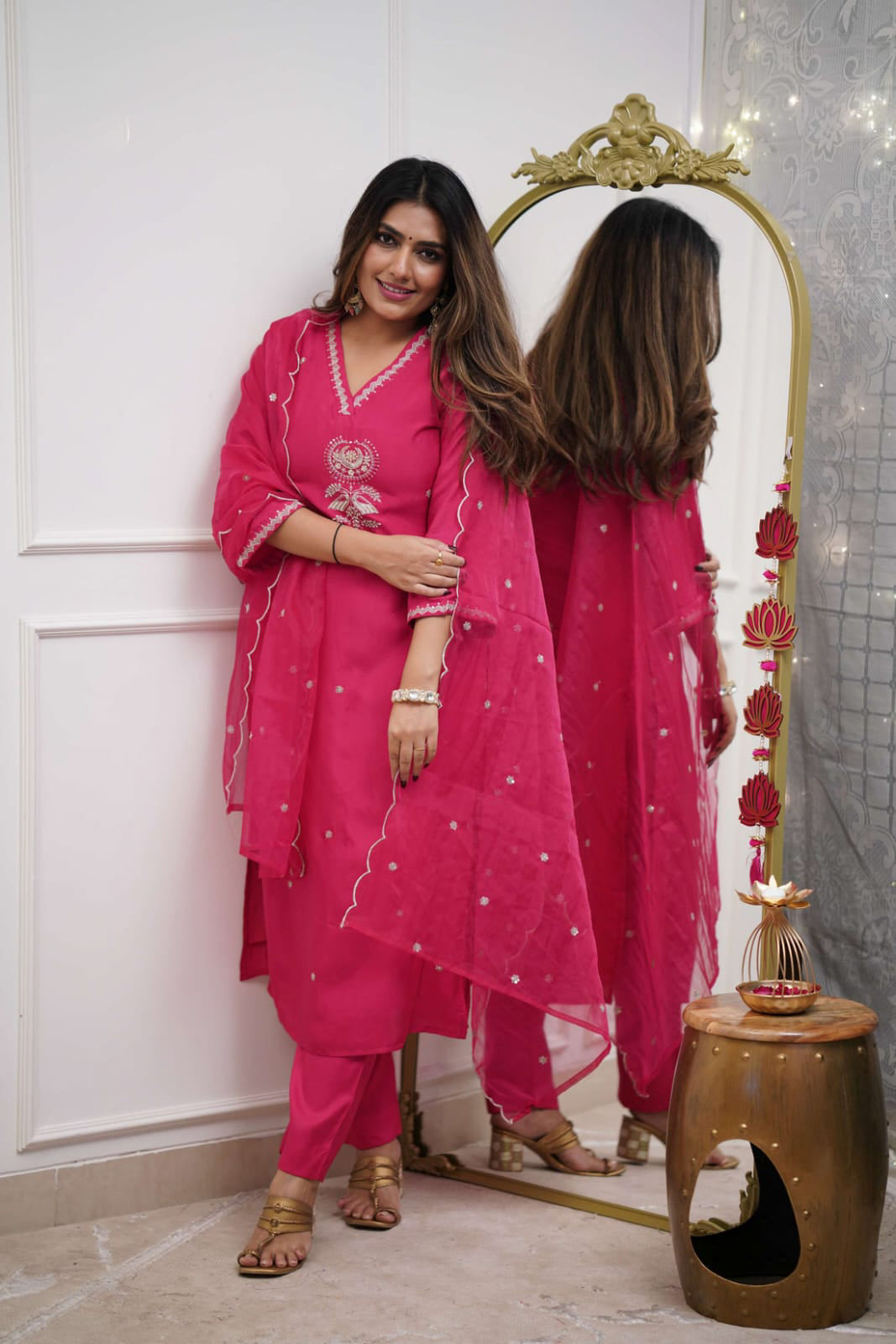 Matrut | Lotari Rani Pink Straight Suit