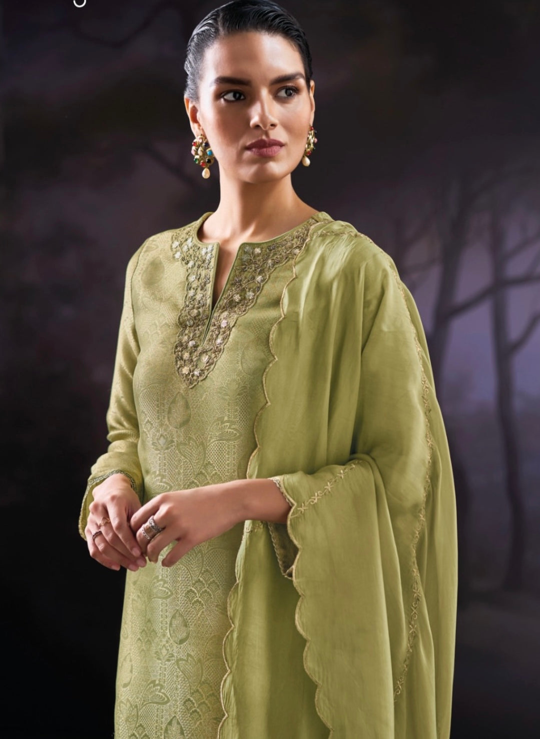 Matrut | Nida Soft Green Straight Suit