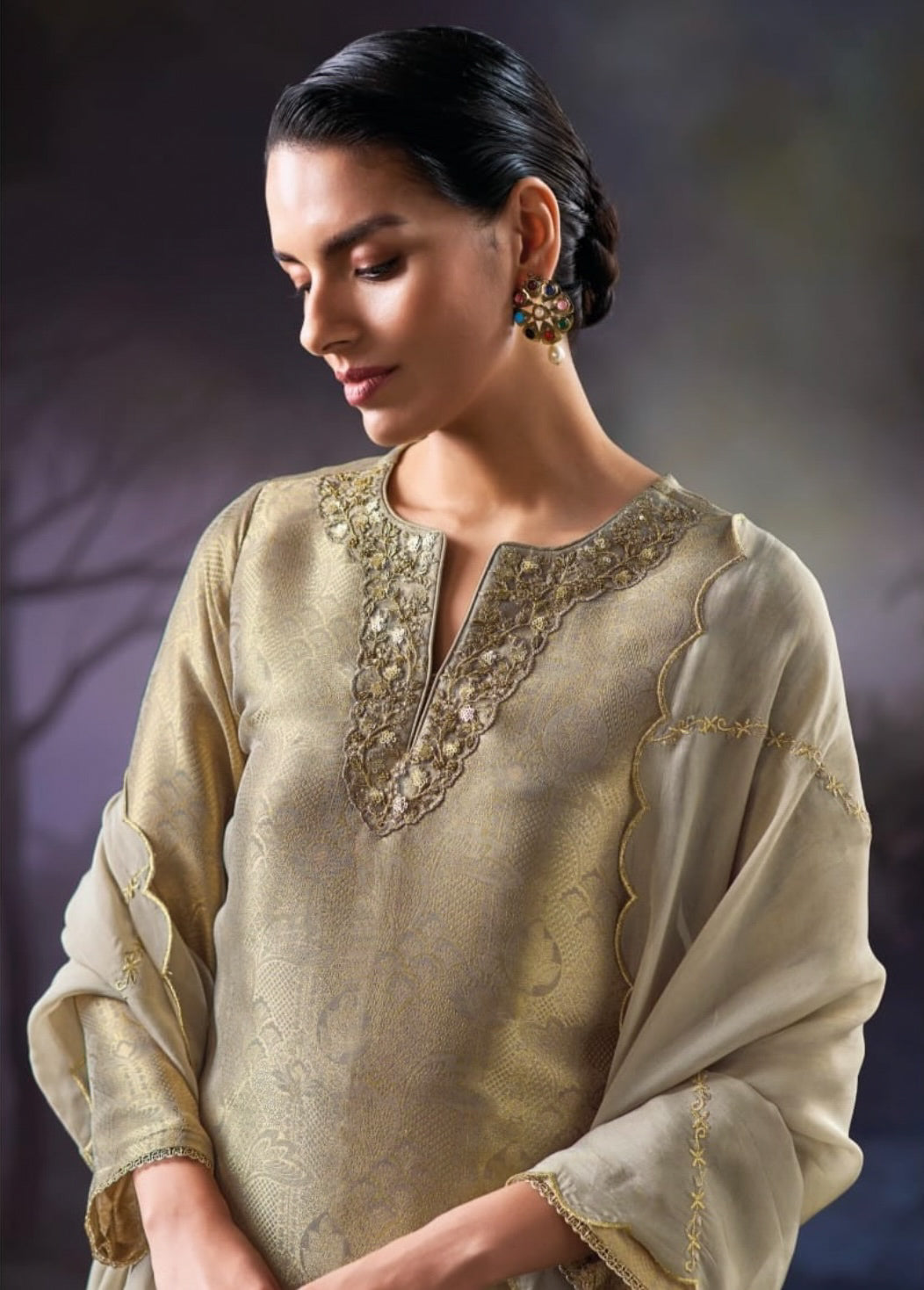 Matrut | Nida Soft Gold Straight Suit