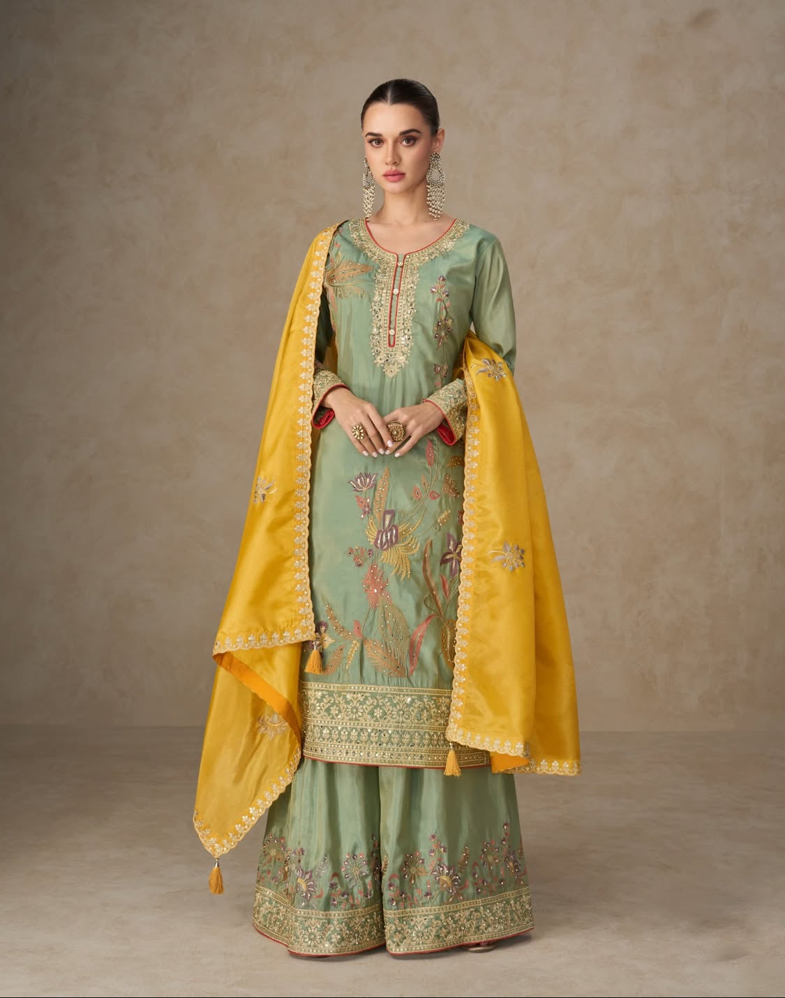 Matrut | Radhya Green-Yellow Palazzo Suit
