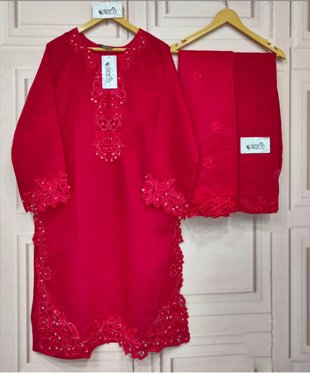 Matrut | Billows Cherry Red Straight Suit