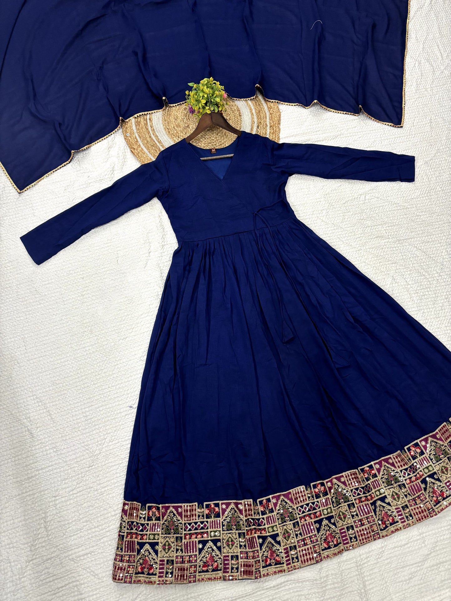 Matrut | Prnali Navy Blue Anarkali Gown