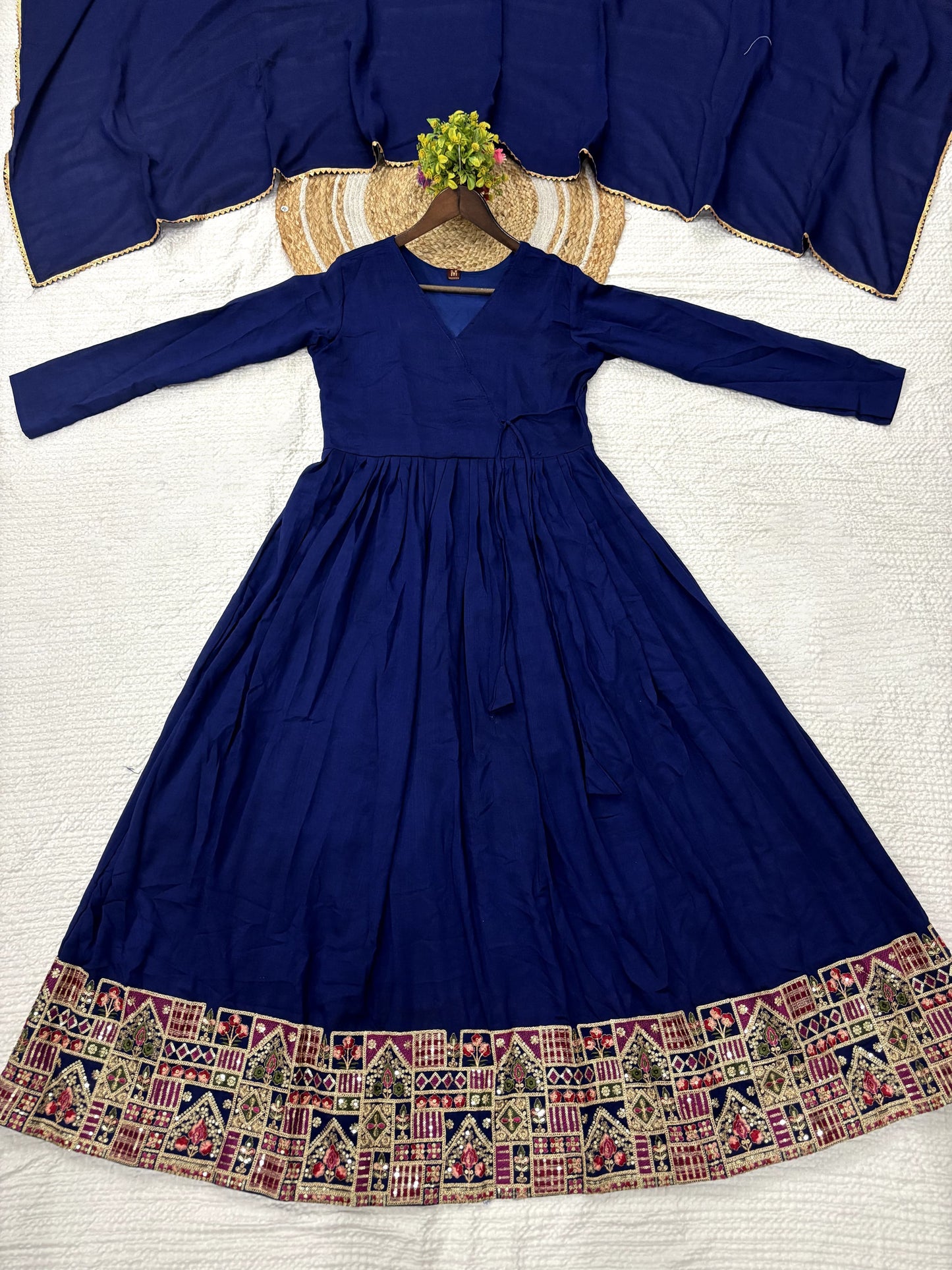 Matrut | Prnali Navy Blue Anarkali Gown