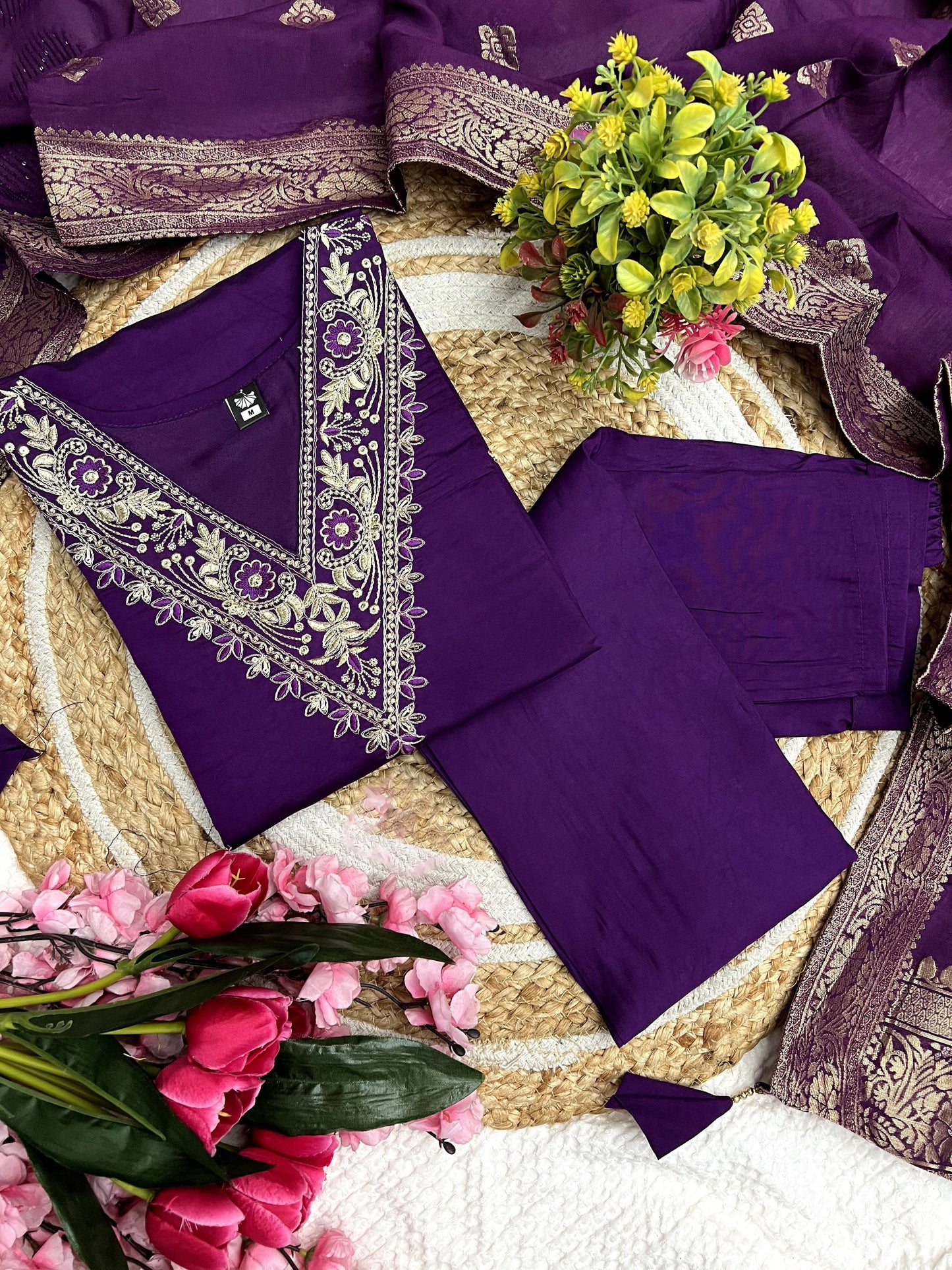 Matrut | Anvaya Purple Straight Suit