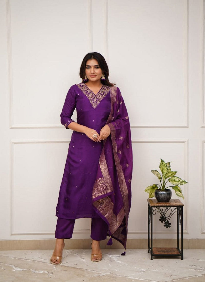 Matrut | Anvaya Purple Straight Suit