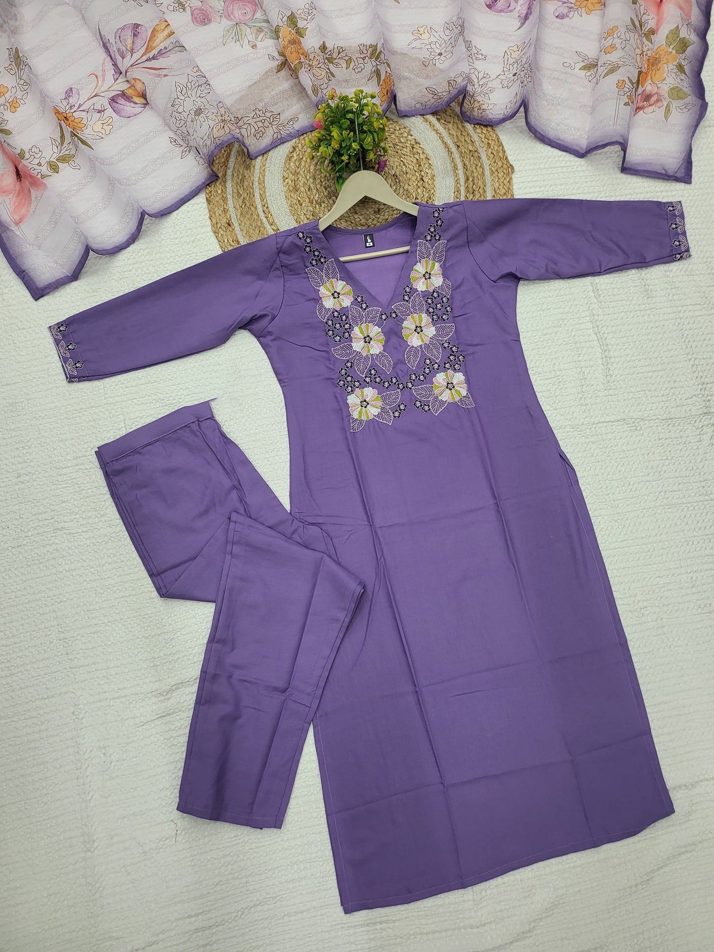 Matrut | Lavanya Purple Straight Suit
