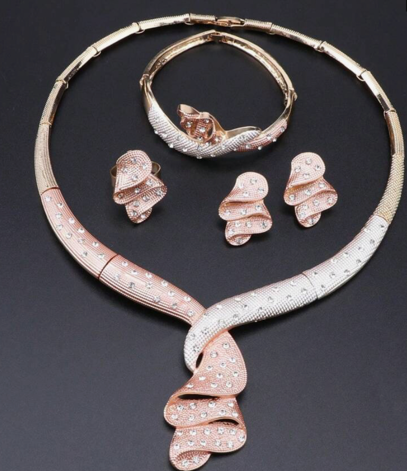 Matrut | Indo-western Necklace Set - IN318