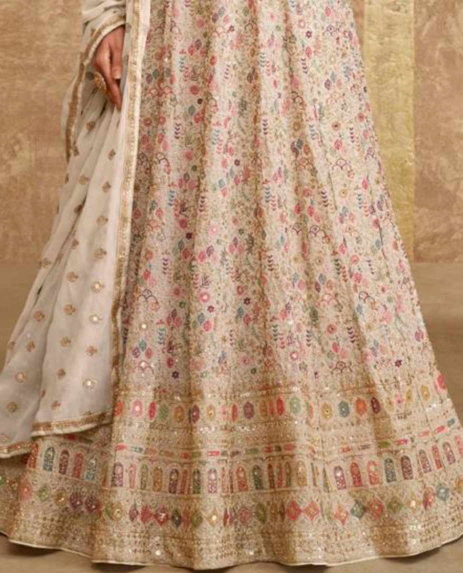 Matrut | Imperial Glow White Gown