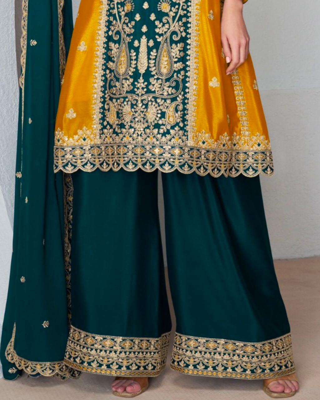 Matrut | Silken Moonbeam Yellow Suit